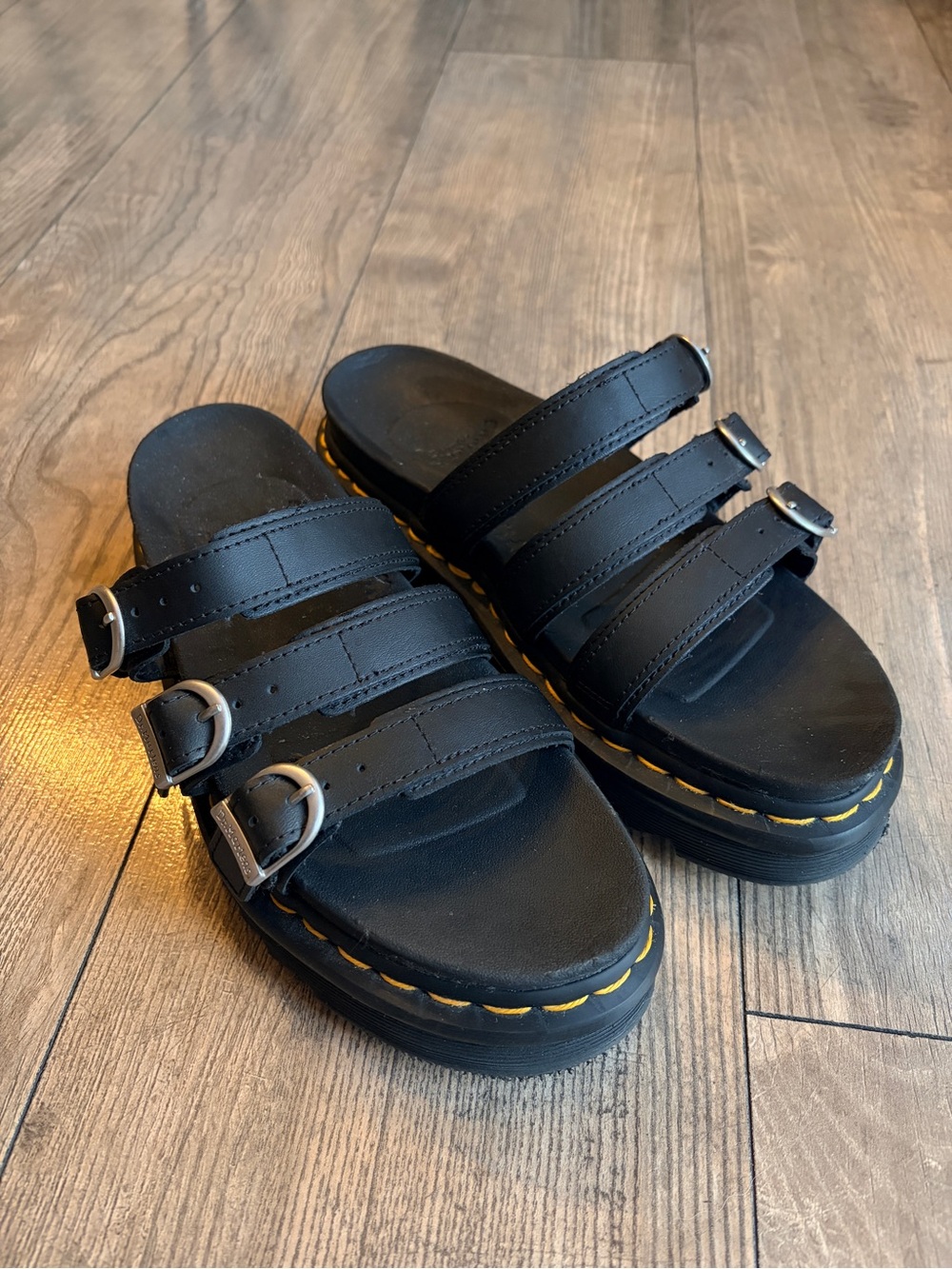 Dr. Marten docs Blaire buckle Leather Black Slide Platform Sandals Women’s 8